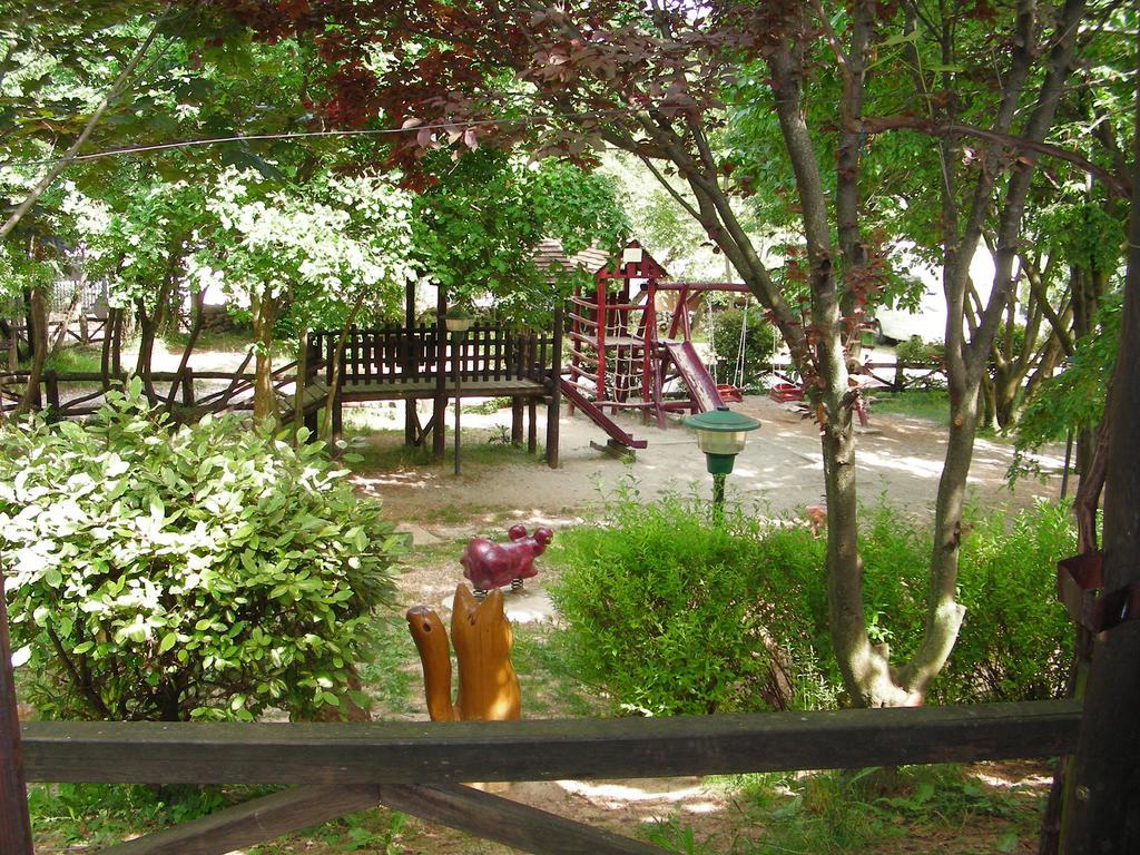 Agriturismo Mezzaluna Malchina Экстерьер фото