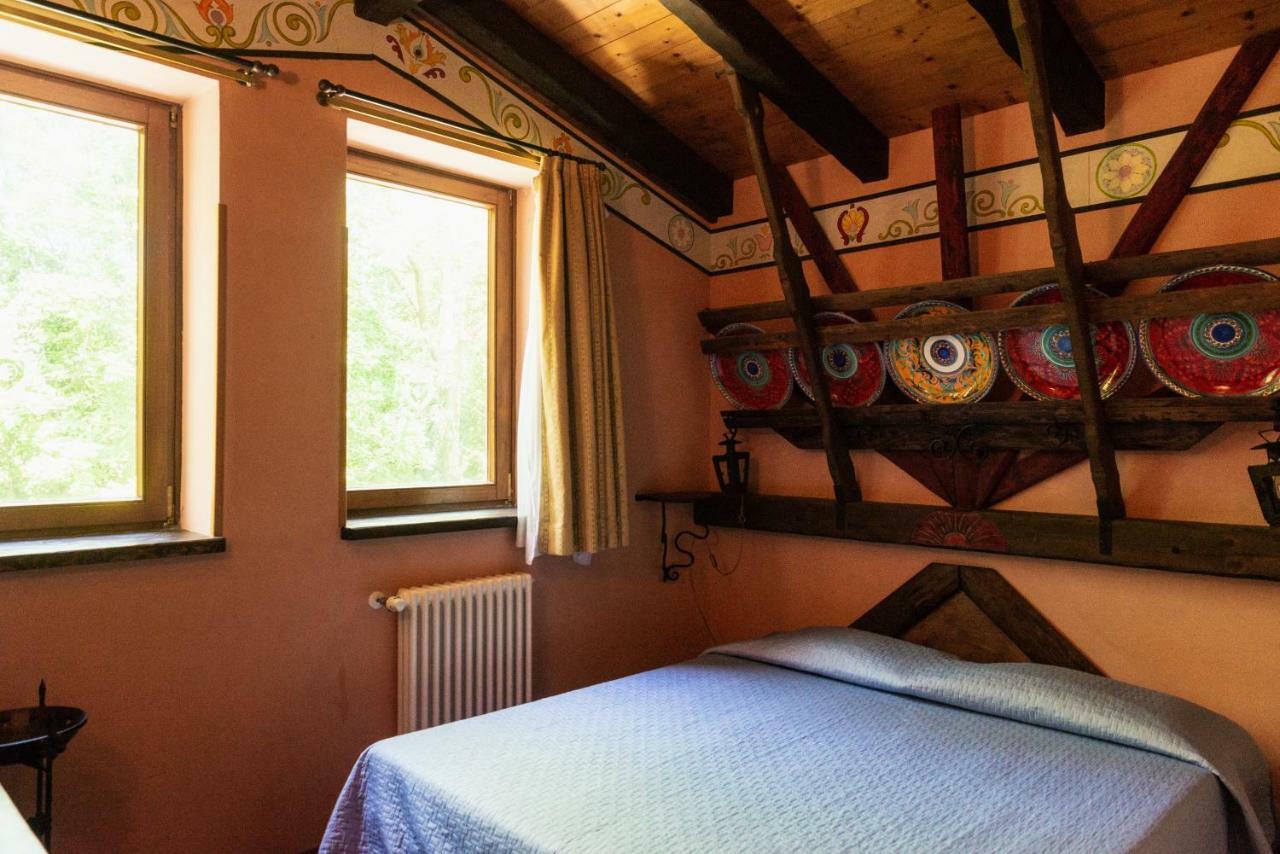 Agriturismo Mezzaluna Malchina Экстерьер фото